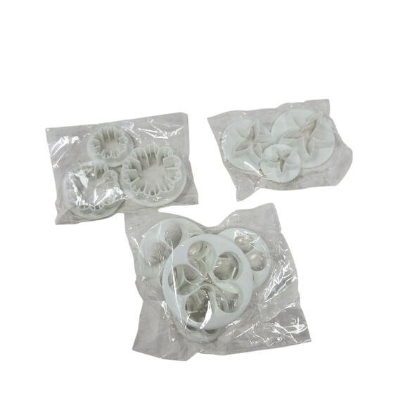 White Flower and Star Cookie Cutters Set 10 Pcs Fondant Cake Decorating Crafting - Picture 2 of 7